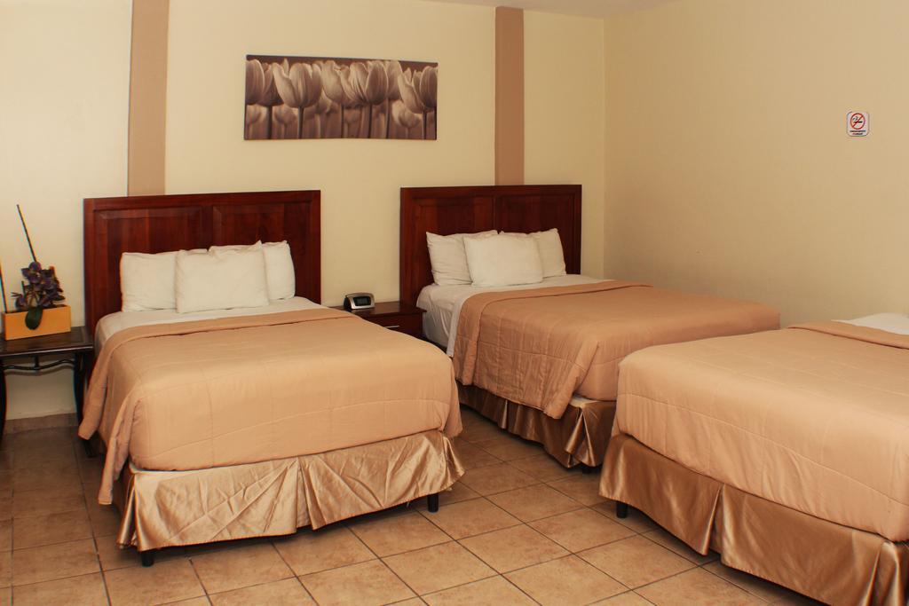 Hotel Boutique Primavera ซานเปโดร ซูลา ภายนอก รูปภาพ