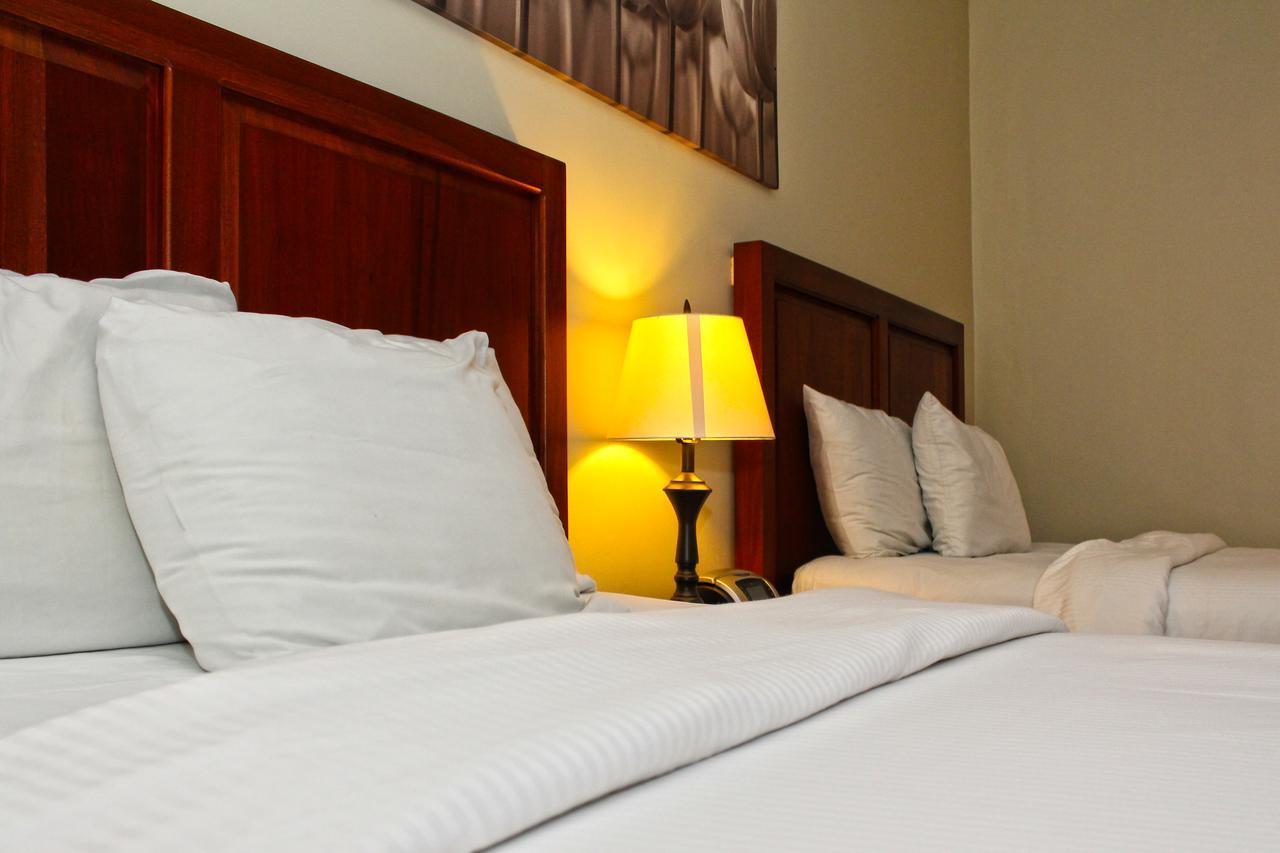 Hotel Boutique Primavera ซานเปโดร ซูลา ภายนอก รูปภาพ